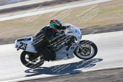 media/Feb-05-2023-Classic Track Day (Sun) [[c35aca4a42]]/Group 2/session 4 turn 4/